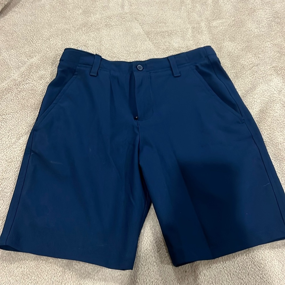 Boys youth medium under armor shorts